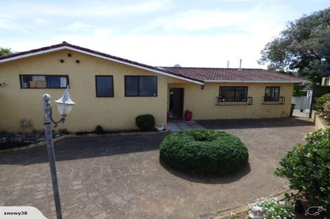 Photo of property in 18 Norwich Avenue, Spotswood, New Plymouth, 4310