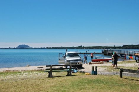 Photo of property in 100 Hamurana Road, Omokoroa, 3114