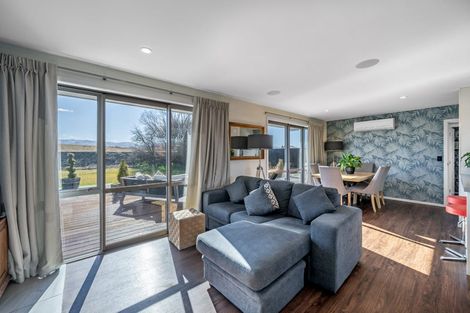 Photo of property in 5 Half Time Close, Omakau, 9376