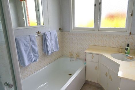 Photo of property in 17 Malcolm Terrace, Balclutha, 9230