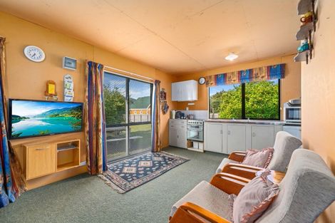 Photo of property in 11b Lawrence Street, Havelock, 7100