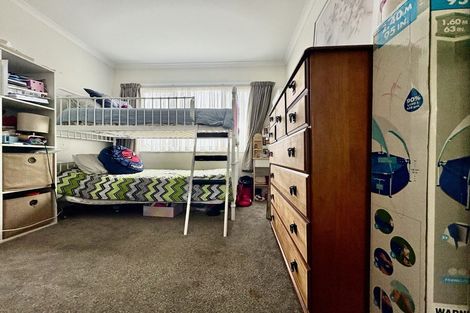 Photo of property in 41 Vera Road, Te Atatu South, Auckland, 0610