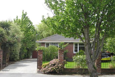 Photo of property in 14 Gregan Crescent, Burnside, Christchurch, 8053