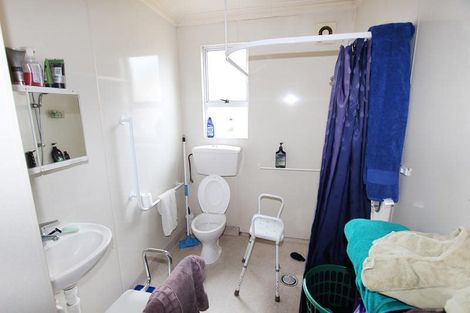 Photo of property in 121 Bay View Road, South Dunedin, Dunedin, 9012