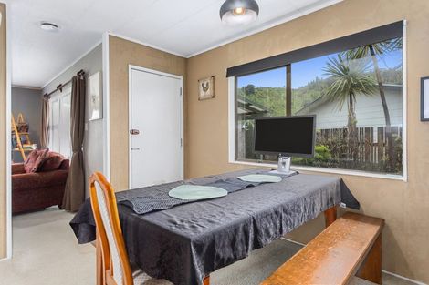 Photo of property in 28 Syme Crescent, Kawerau, 3127