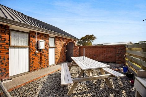 Photo of property in 10 Murdoch Street, Hawera, 4610