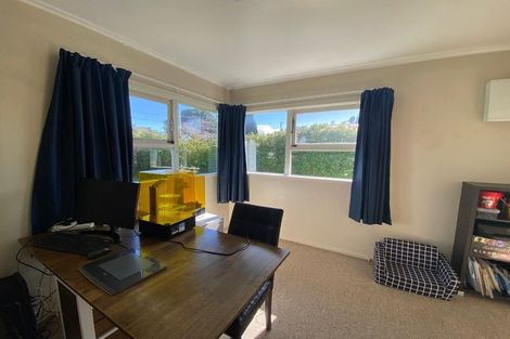 Photo of property in 24 Barrack Road, Mount Wellington, Auckland, 1060