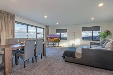 Photo of property in 30 Macdonald Heights, Feilding, 4702