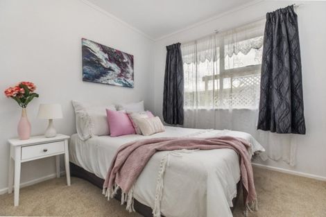 Photo of property in 13 Fairlight Place, Manurewa, Auckland, 2102