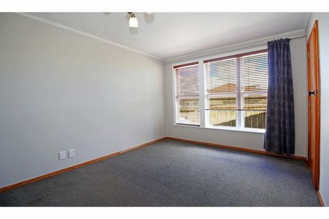 Photo of property in 69 Arimu Road, Papakura, 2110