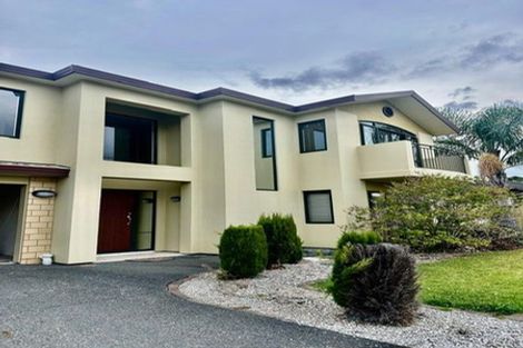 Photo of property in 49 Lilybank Crescent, East Tamaki, Auckland, 2013