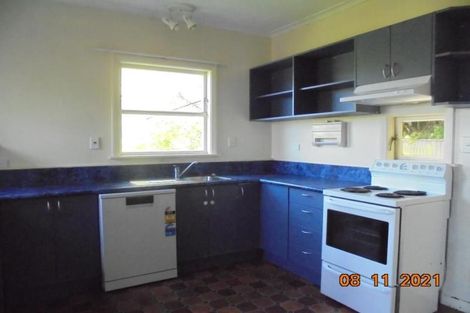 Photo of property in 19 David Crescent, Karori, Wellington, 6012