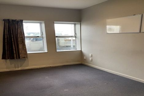 Photo of property in 16 Austin Street, Mount Victoria, Wellington, 6011