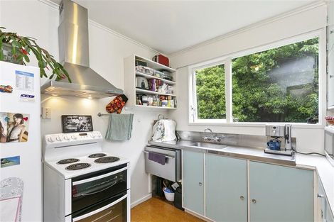 Photo of property in 19a Collier Avenue, Karori, Wellington, 6012