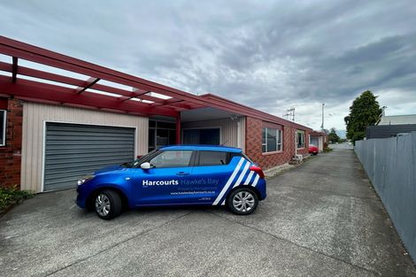 Photo of property in 3/1204 Heretaunga Street East, Parkvale, Hastings, 4122