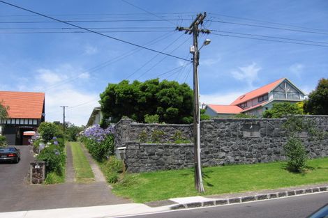 Photo of property in 16a Landscape Road, Mount Eden, Auckland, 1024