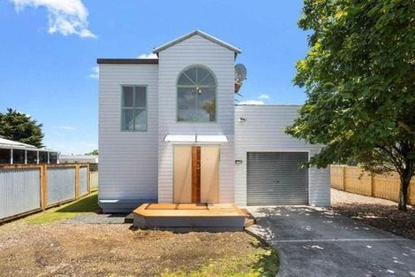 Photo of property in 130 Buckland Road, Mangere East, Auckland, 2024