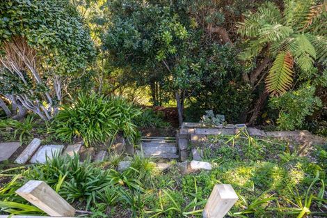 Photo of property in 186 Mangorei Road, Merrilands, New Plymouth, 4312