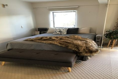 Photo of property in 25 Maxwelton Drive, Mairangi Bay, Auckland, 0630