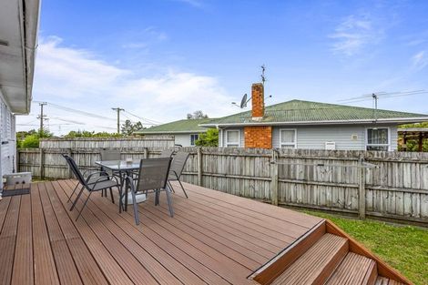 Photo of property in 1c Kuaka Place, New Lynn, Auckland, 0600