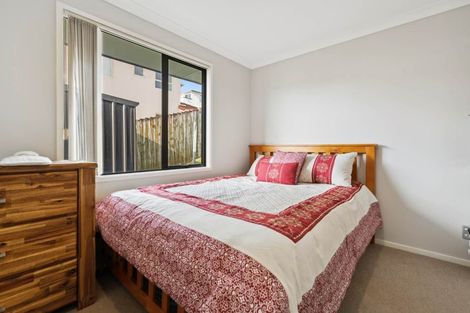 Photo of property in 19 The Enclave, Totara Heights, Auckland, 2105