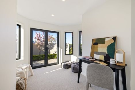 Photo of property in 29 Harry Ell Drive, Cashmere, Christchurch, 8022