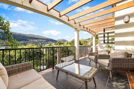 Photo of property in 62 Oregon Drive, Kelvin Heights, Queenstown, 9300