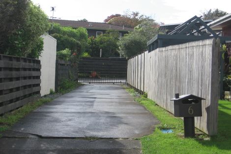 Photo of property in 6 Andrea Place, Sunnyhills, Auckland, 2010