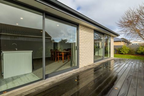 Photo of property in 79 Severn Street, Clifton, Invercargill, 9812