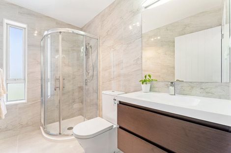 Photo of property in 29 Discovery Drive, Gulf Harbour, Whangaparaoa, 0930