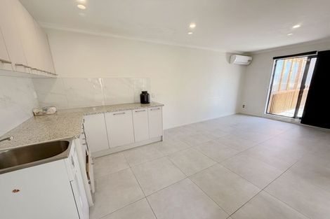 Photo of property in 13a Motatau Road, Papatoetoe, Auckland, 2025