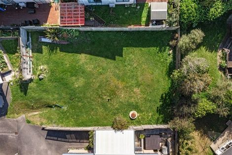 Photo of property in 6a Hauraki Crescent, Pinehill, Auckland, 0632