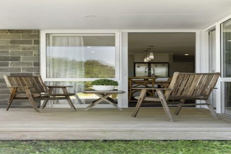 Photo of property in 43 Lakeside Terrace, Omokoroa, 3114