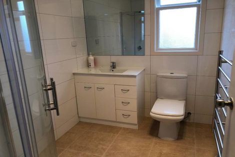 Photo of property in 1/18 Hill Road, Hillpark, Auckland, 2102