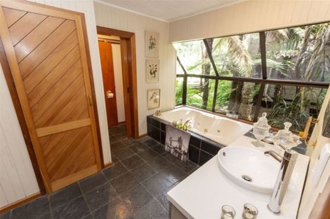 Photo of property in 57 Kings Avenue, Waikuku Beach, 7402