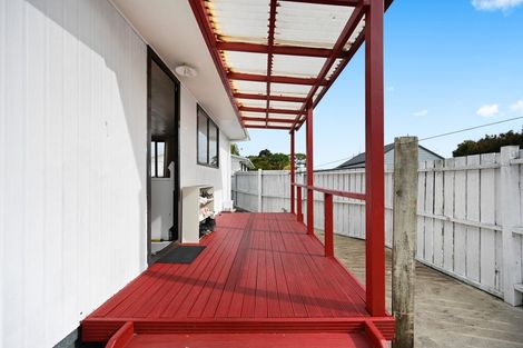 Photo of property in 15 Garland Drive, St Andrews, Hamilton, 3200