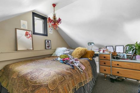 Photo of property in 15 Bidwill Street, Mount Cook, Wellington, 6021