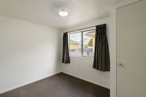 Photo of property in 71 Queenwood Road, Levin, 5510