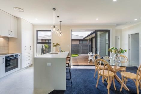 Photo of property in 1 Lancewood Avenue, Feilding, 4702