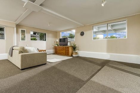 Photo of property in 215 Manuka Road, Bayview, Auckland, 0629