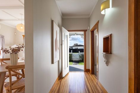 Photo of property in 1a Rata Street, Maeroa, Hamilton, 3200