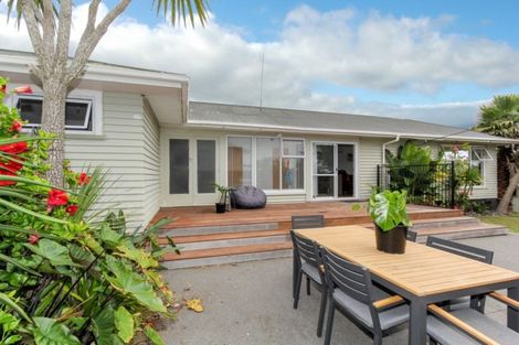 Photo of property in 3 Gordon Street, Glen Avon, New Plymouth, 4312