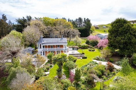 Photo of property in 108 Limeworks Road, Circle Hill, Milton, 9291