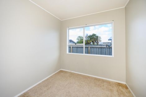 Photo of property in 40 Geraldine Crescent, Cloverlea, Palmerston North, 4412