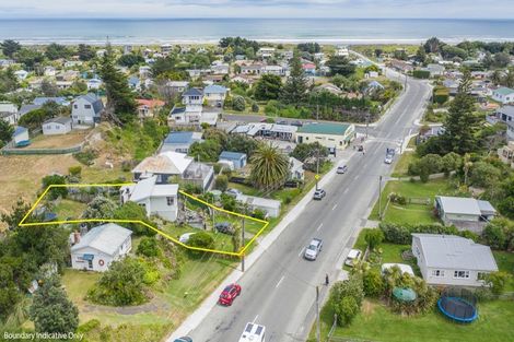 Photo of property in 643 Waitarere Beach Road, Waitarere Beach, Levin, 5510