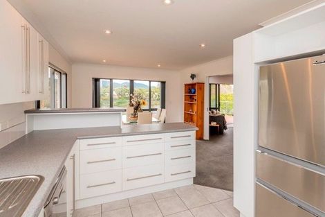 Photo of property in 62 The Drive, Paraparaumu Beach, Paraparaumu, 5032
