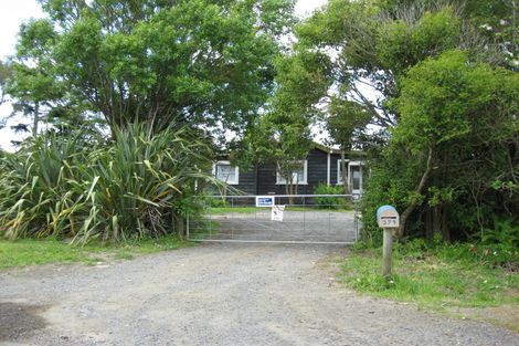 Photo of property in 379 Matua Road, Kumeu, 0891