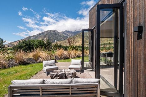Photo of property in 23 Alps View Place, Lake Hayes, Queenstown, 9304