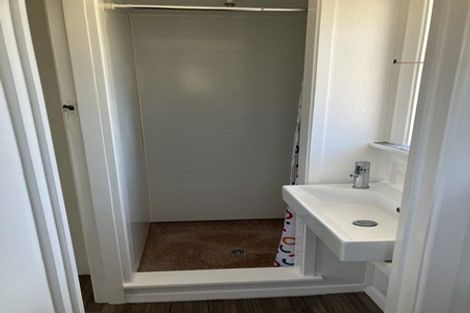 Photo of property in 109 Beachville Road, Redcliffs, Christchurch, 8081