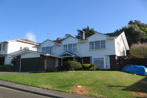 Photo of property in 12 Caesars Place, Churton Park, Wellington, 6037